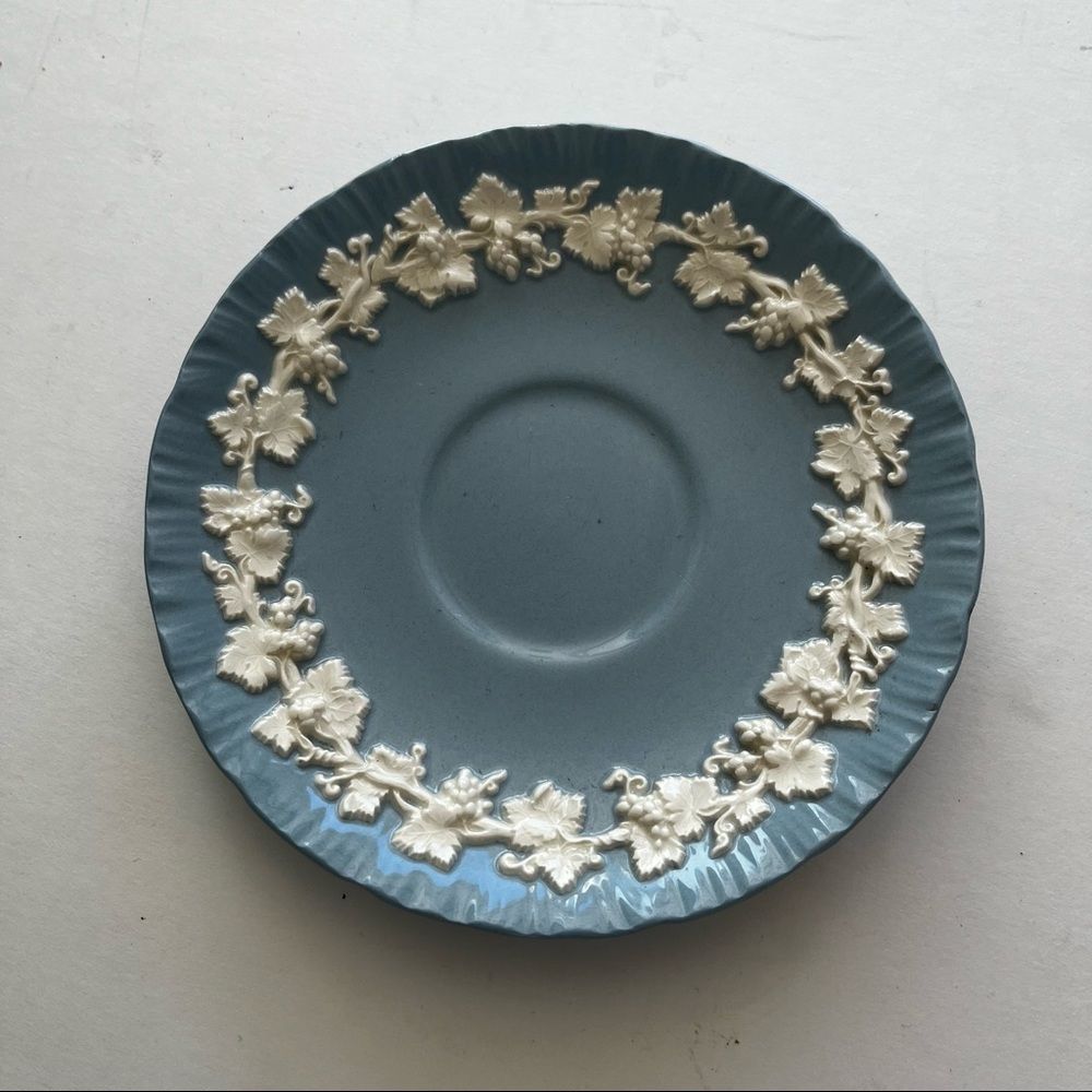 Vintage Wedgwood Queensware Embossed Cream on Lavender Blue Cup & Saucer. - Picture 3 of 6